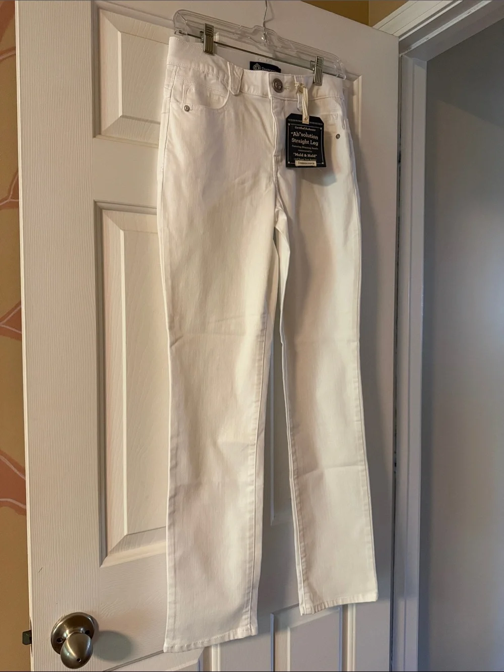 Democracy White Straight-Leg Women’s Jeans